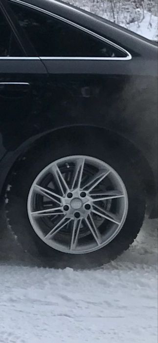 Легкосплавные диски R18.