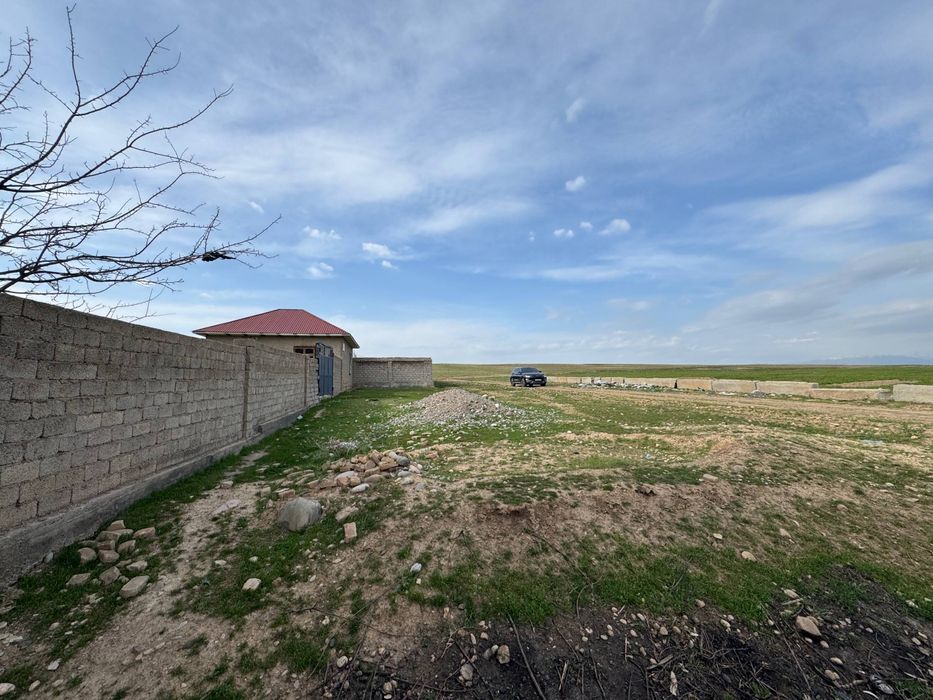 Продаётся участок.