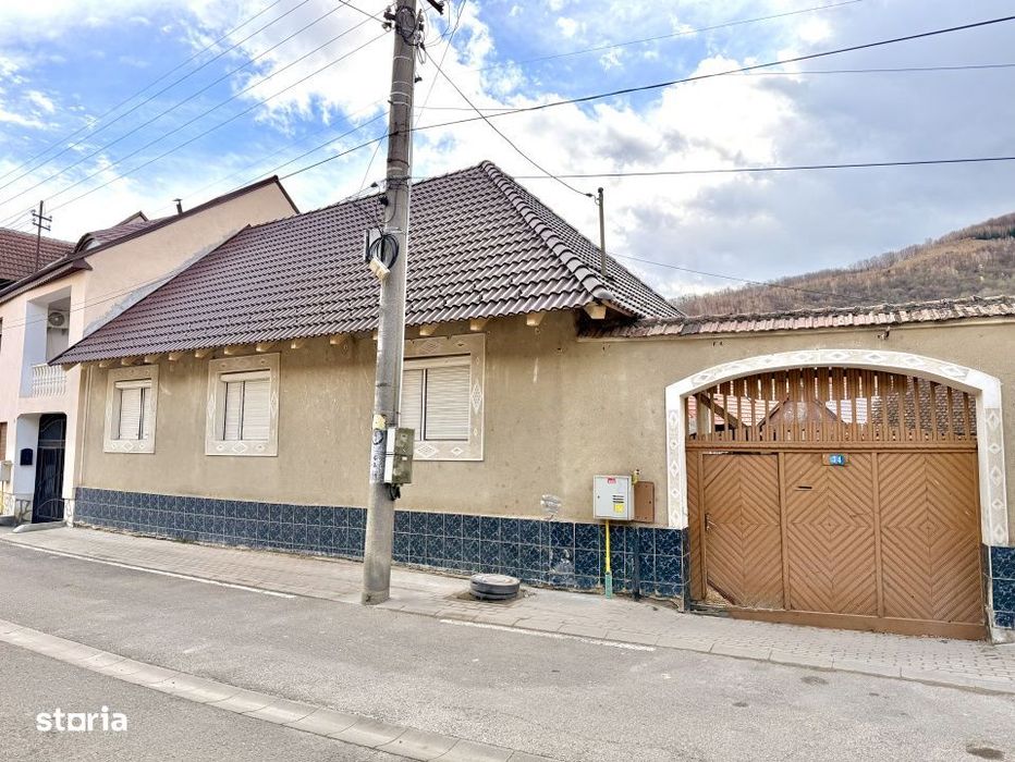 Casa individuala-Sadu Central-Comision 0
