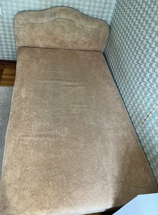 Кровать полуторка качественная