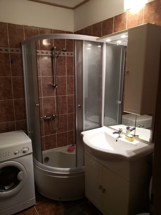Vând apartament 2 camere decomandat