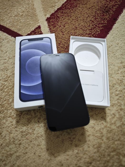 Айфон 12  срочноо