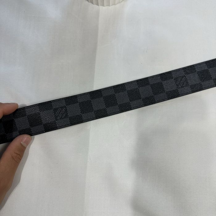 Curea Louis Vuitton