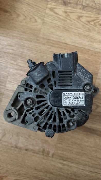 Генератор Киа Рио