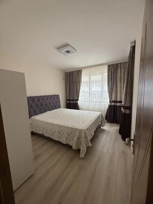 Дава се под наем Двустаен апартамент в Варна, Левски - 55 кв.м за 613 € - Снимка #2