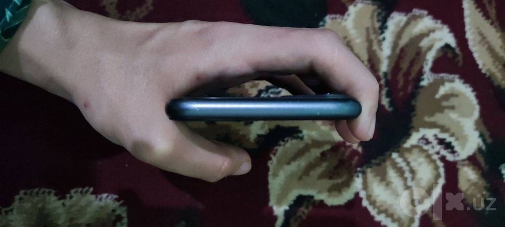 Iphone 11 sotliladi