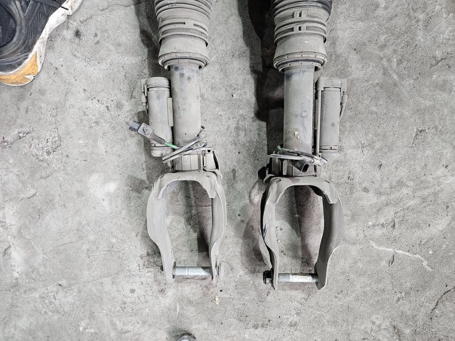 Ляв/десен преден амортисьор за Мерцедес Ml w166