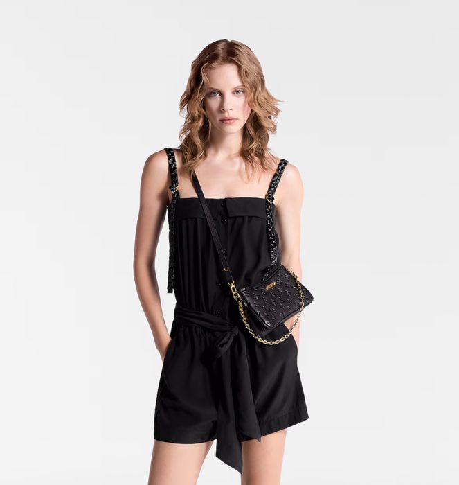 Сумка Liv Pochette Louis Vuitton LV