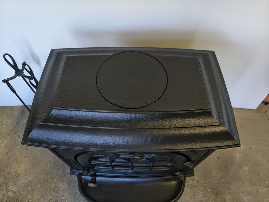Норвежка чугунена печка Jotul 8