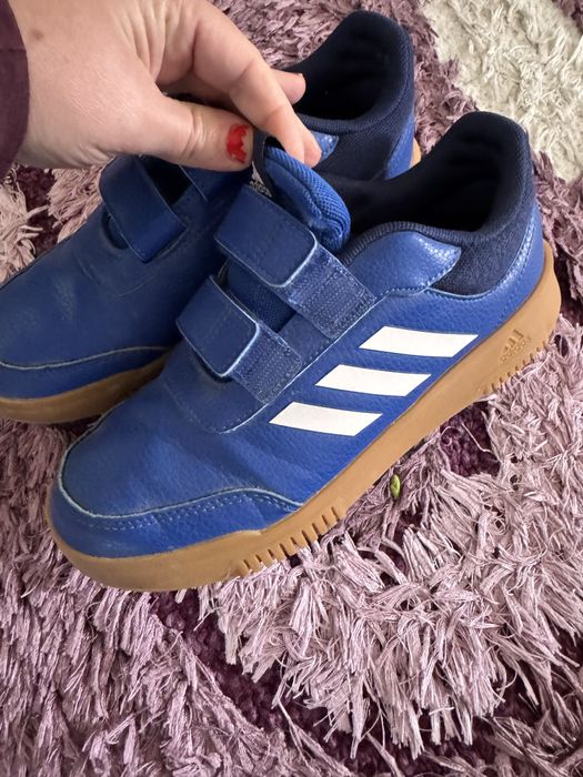 Запазени 37.5 номер 15 евро за момче