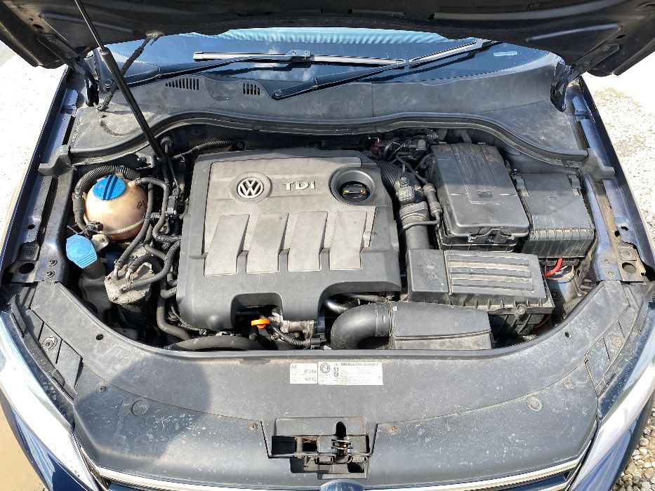 Motor 1.6 TDI CAYC 77KW 105cai Passat Jetta Touran Polo Audi Skoda