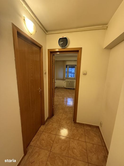 EXCLUSIV! Bulevardul Decebal | Bloc Reabilitat | Parcare Subterană ! — fotografia 3