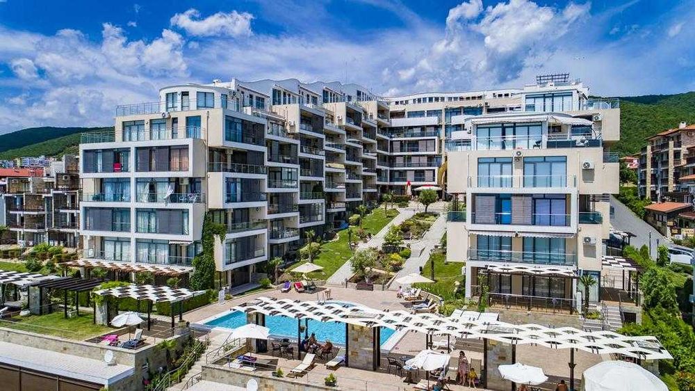 Продава се Двустаен апартамент в Свети Влас - 65 кв.м за 1962 €/кв.м - Снимка #13