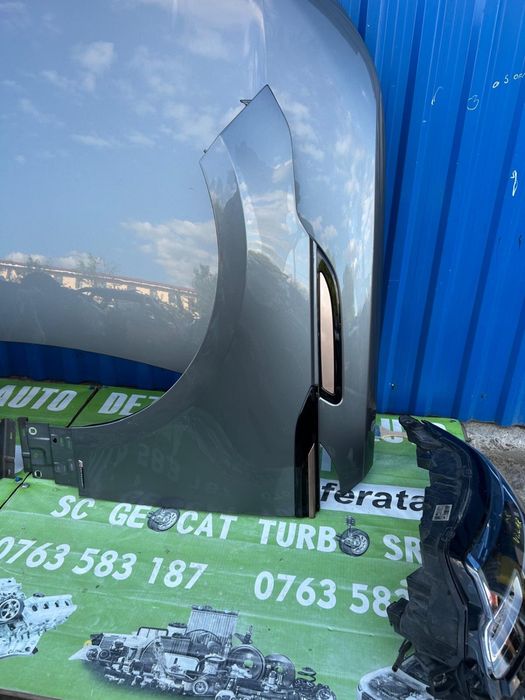 Aripă stânga față Range Rover Velar