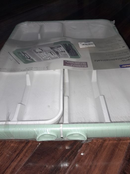 Органайзер  для кухонных приборов.