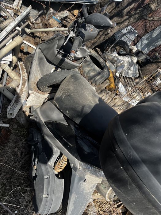 Мопед на запчасти