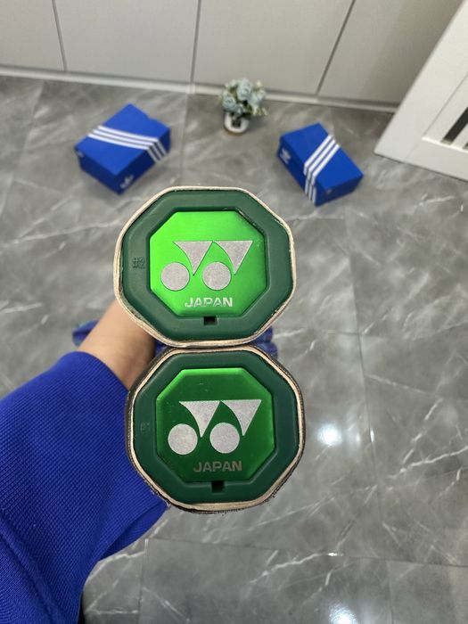 Yonex ezone 100 ,  stare perfecta