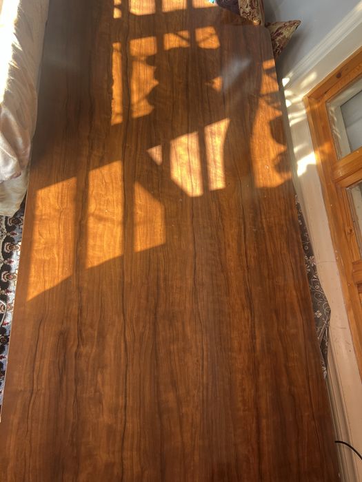 продаётся хонтахта стол