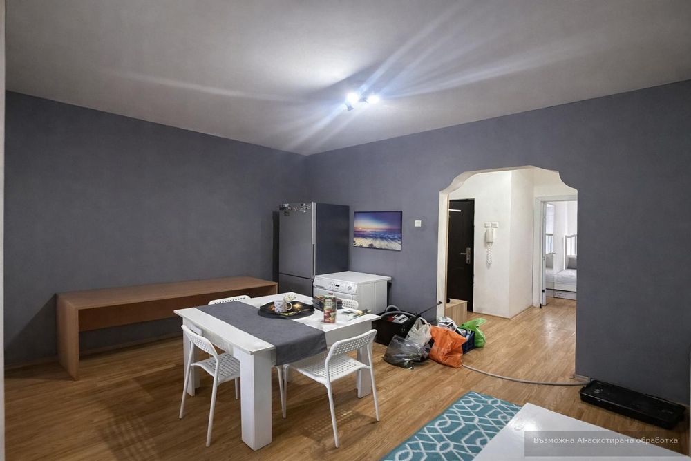 Тристаен, под наем, Център-Докторски паметник