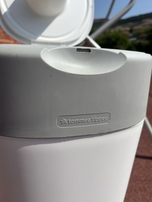 Вана със стойка и кош за памперси Tommee Tippee