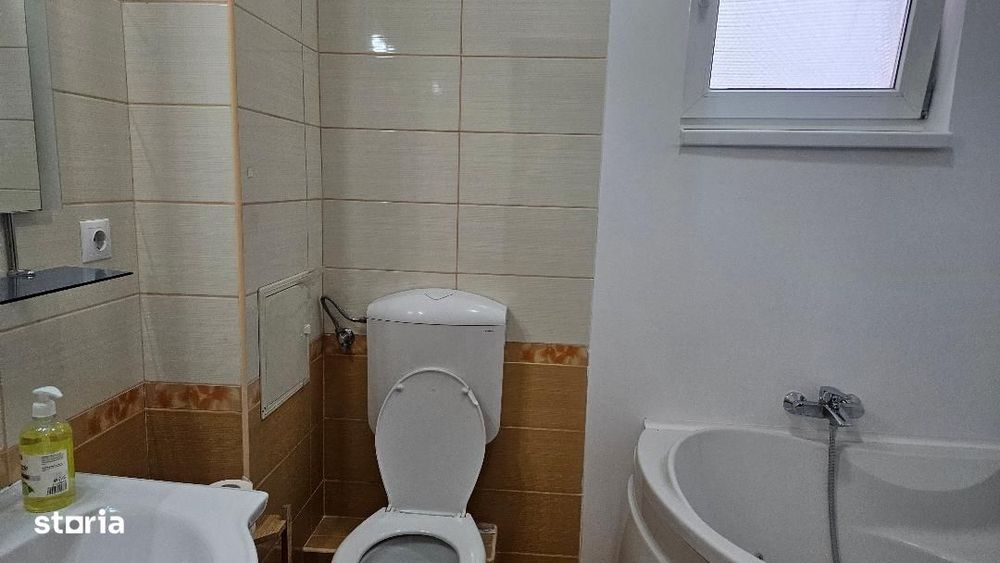 Apartament 4 camere Cetate