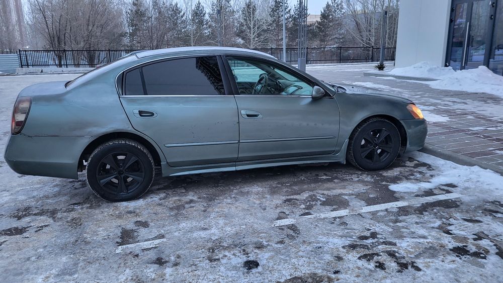 Продам машина Nissan Altima