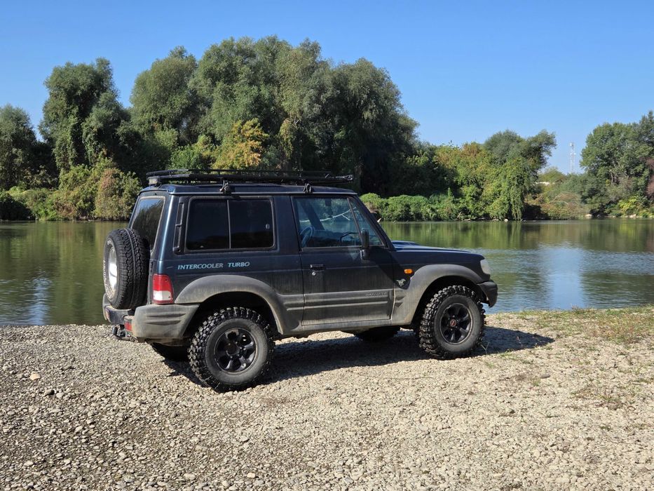 vand/schimb hyundai galloper II 4x4 off road / (mitsubishi pajero)