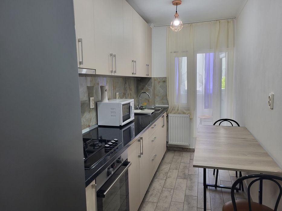 Garsoniera de închiriat