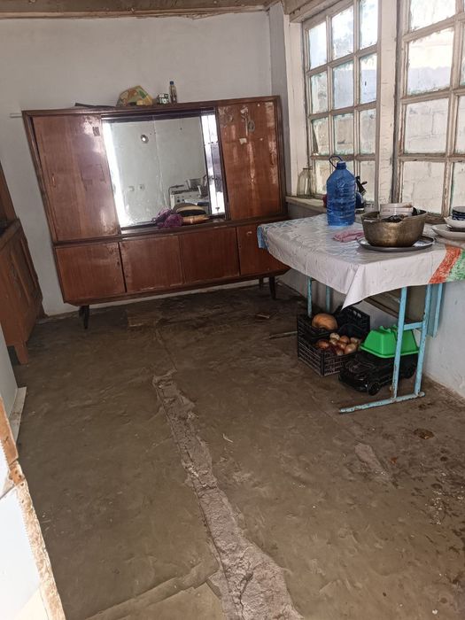 Hovli ijaraga beriladi