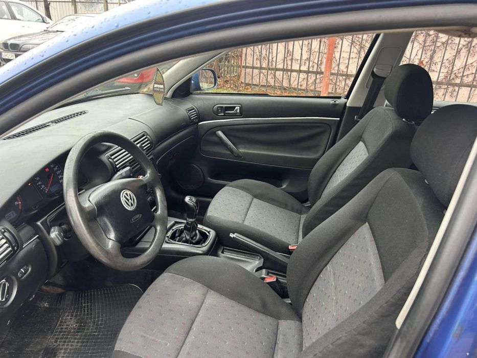 Vand/schimb WV pasat 1.6benzină