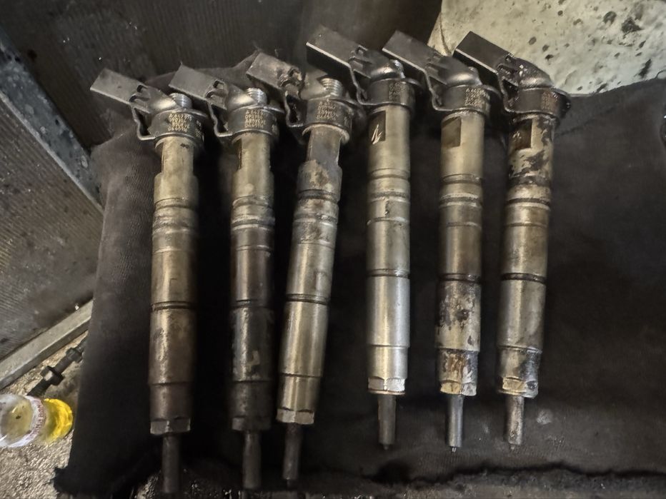 Дюзи за Mercedes 350 CDI OM642 мотор 231 к.с