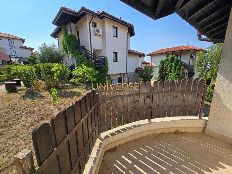 Продава се Тристаен апартамент в с. Кошарица, Област Бургас - 89000 кв.м за 1 €/кв.м - Снимка #15