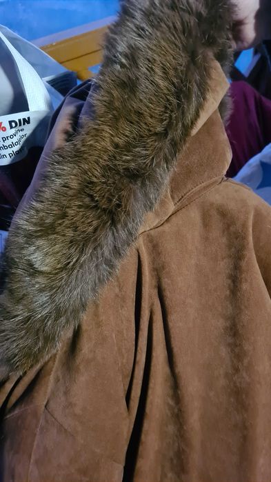 Palton de dama captusit nou