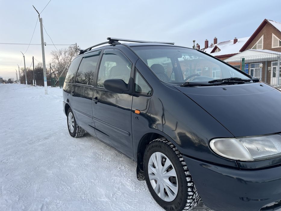 Продам Volkswagen Sharan.