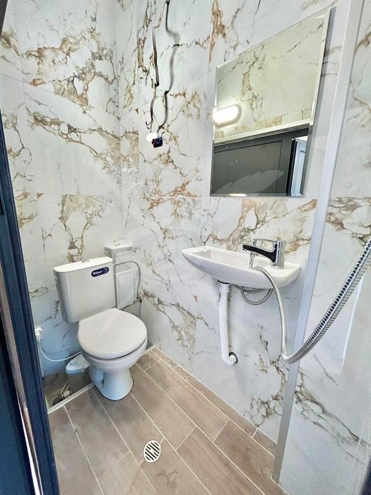 Продава се Едностаен апартамент в Варна, Общината - 18 кв.м за 2995 €/кв.м - Снимка #6