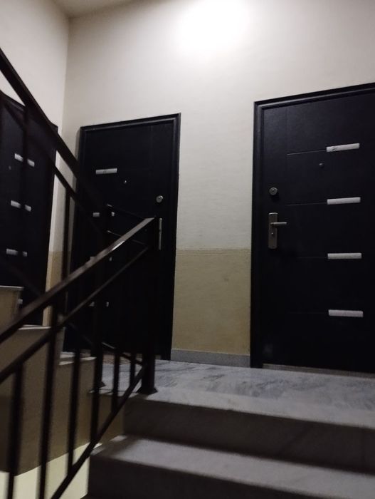 Продается своя, однокомнатная квартира с удобствами 40 КВ