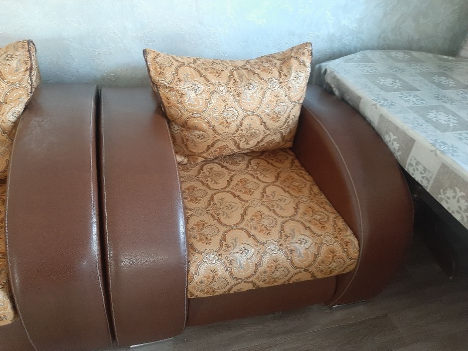 Продам диван 3-2-1