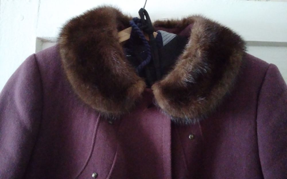 Продам зимние вещи б/у