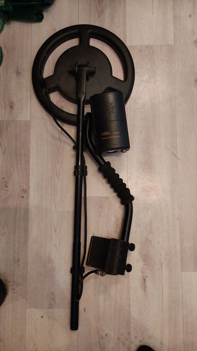 продам металлоискатель