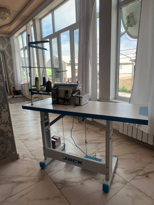 jack оверлек машина