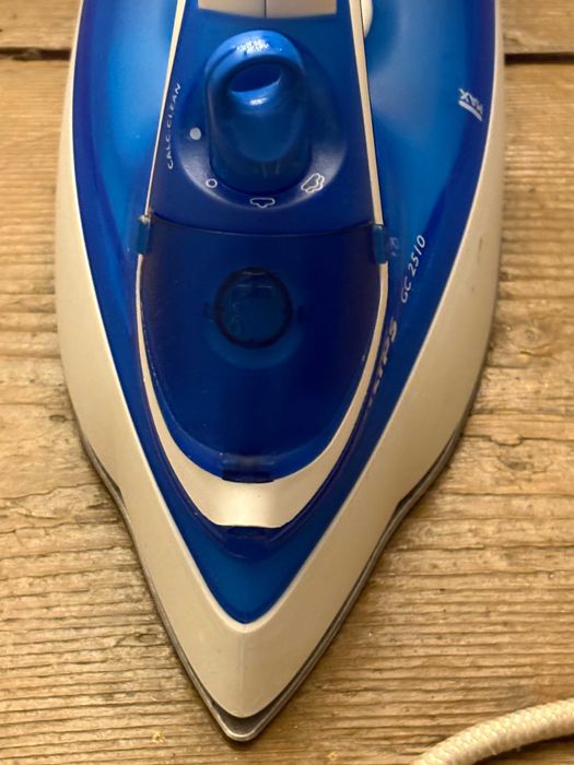 Fier de calcat Philips GC 2510 2000 W functional stare buna