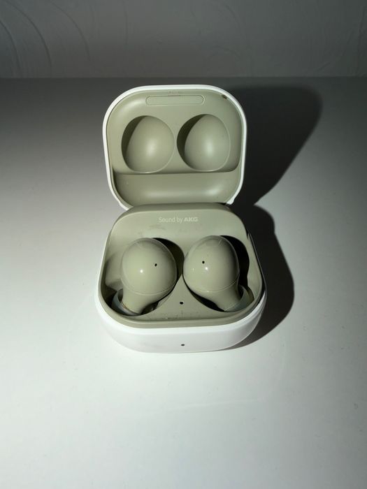 Vând Căști Samsung AKG