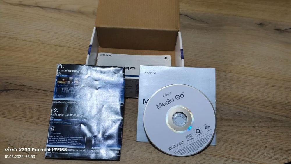 Продается PSP go 16 GB