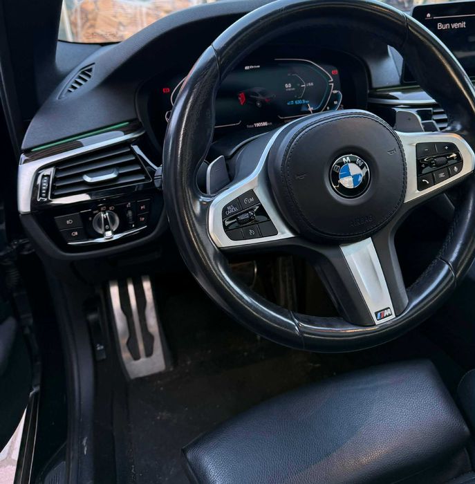 BMW 5 Series 2019 — imagine 2