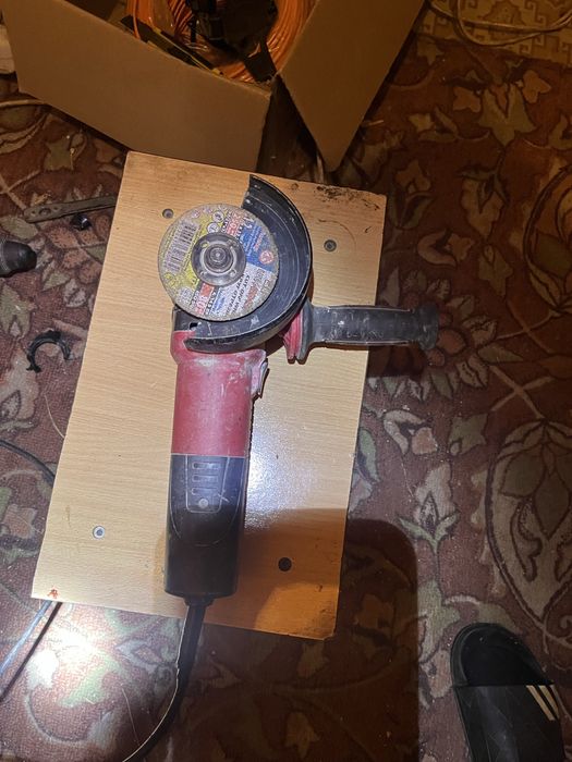 продам болгарку б/у