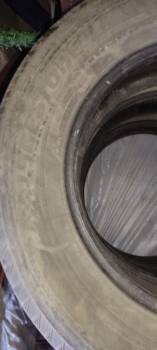 Продам летние шины Bridgestone