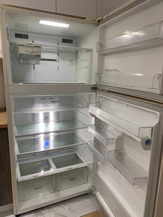 Холодильник LG Electronics
