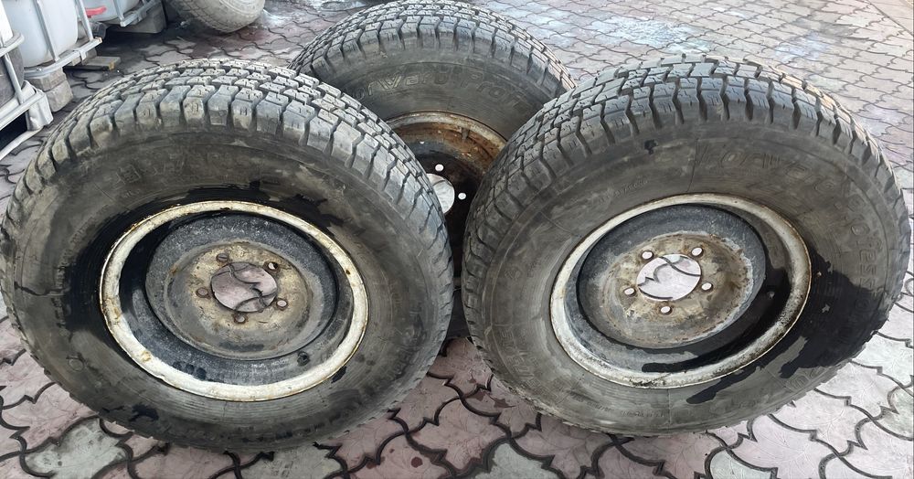 Шины с дисками на УАЗ