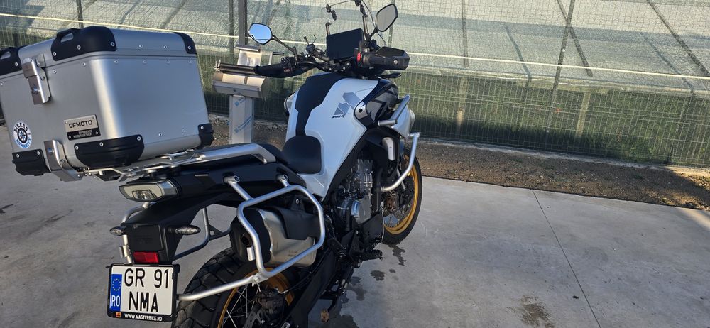 CFMOTO MT800 Explore Edition
