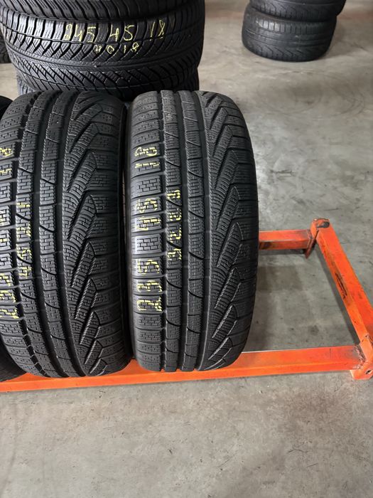 Anvelope Iarna 235/45/18 Pirelli SottoZero 235 45 18 R18